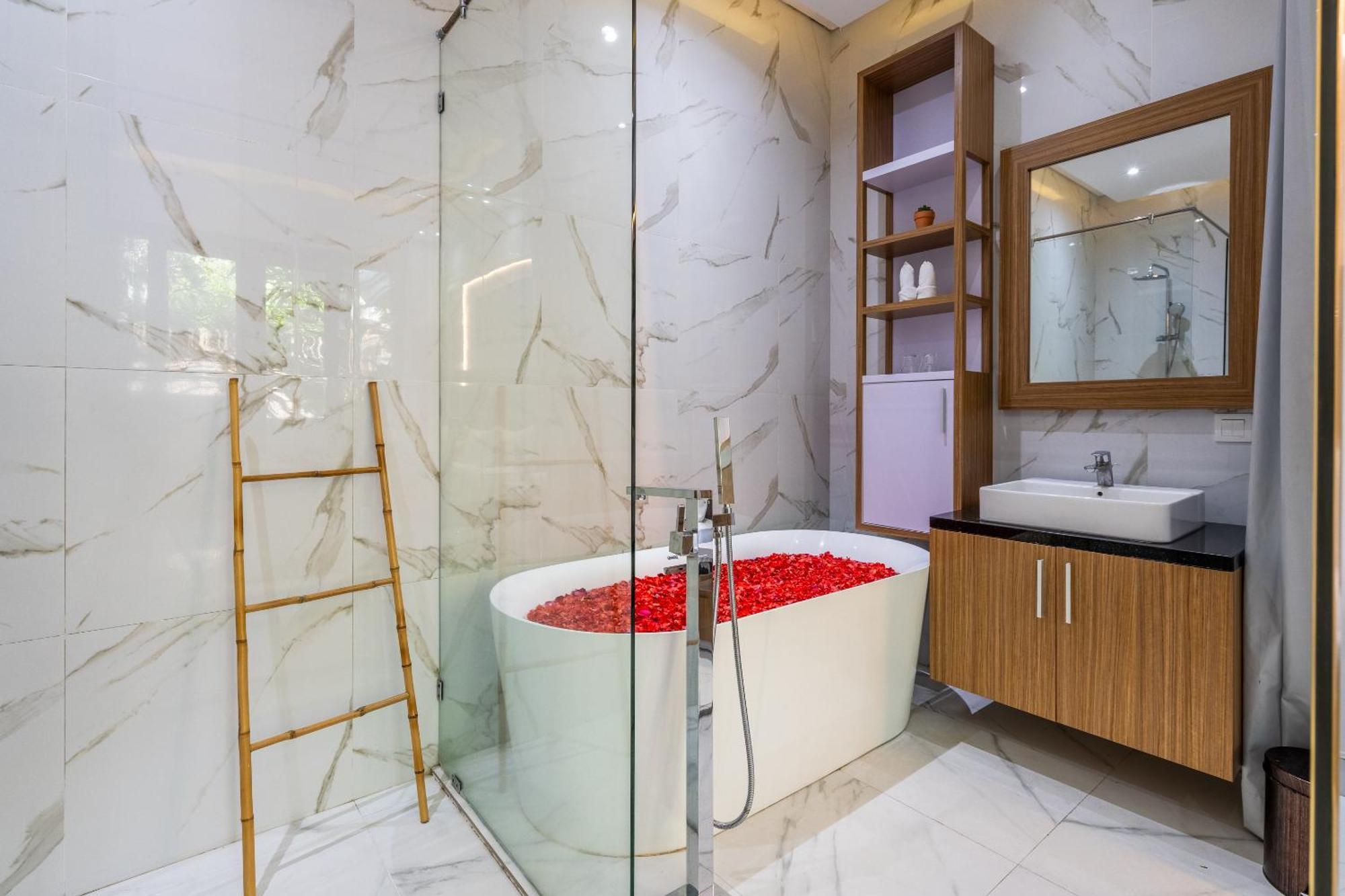 Villa Sun Lila By Jb Villas Seminyak Esterno foto